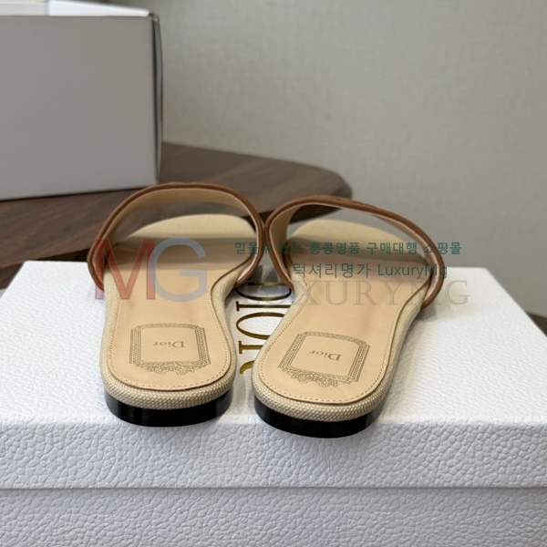 ���� ��� ���� DT889804-7