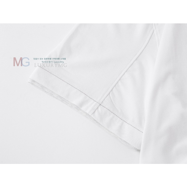 ���� ���ڷ� ��ġ�ڸ� ���� Ƽ���� BC45708-4