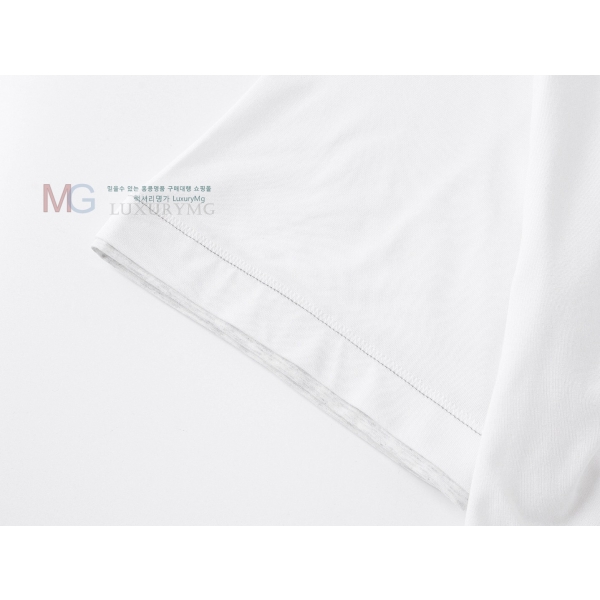 ���� ���ڷ� ��ġ�ڸ� ���� Ƽ���� BC45708-4