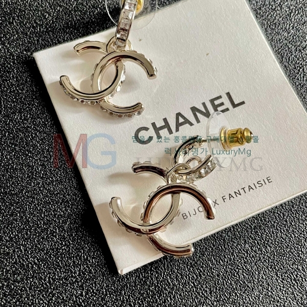 ��* �Ͱ��� CHA333678-4