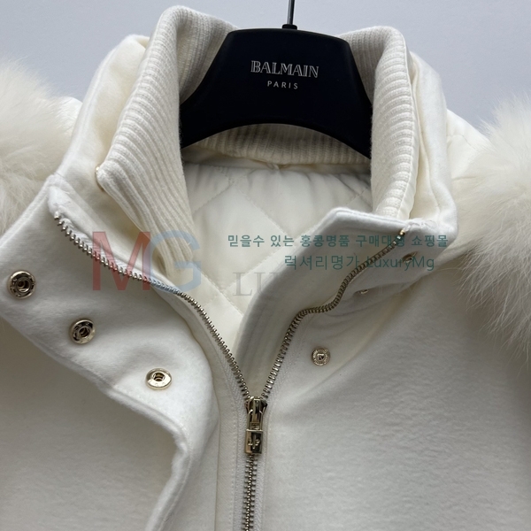 ���� �η�**�� Ż���� ���� �ٿ� �е� LP5670343-1