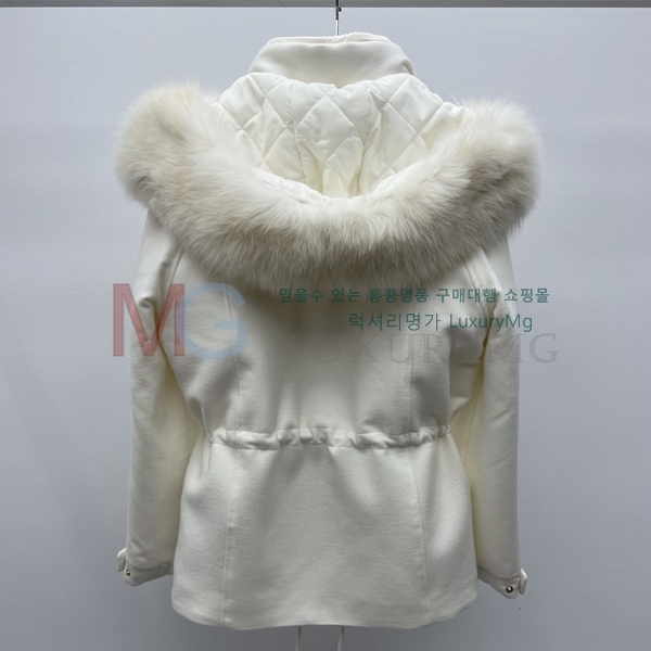 ���� �η�**�� Ż���� ���� �ٿ� �е� LP5670343-1