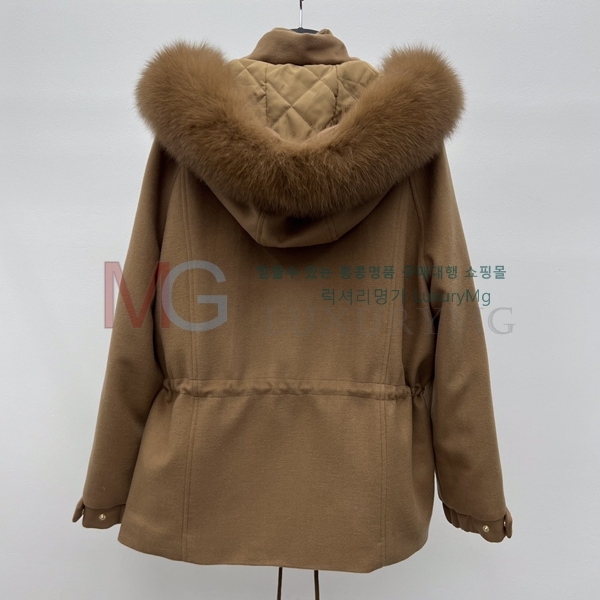 ���� �η�**�� Ż���� ���� �ٿ� �е� LP5670343-2