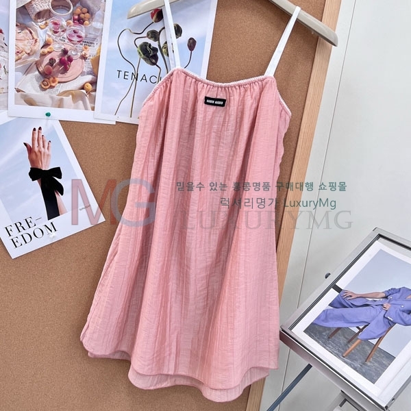 ���� �̿�̿� ���ǽ� MIU4356435-11