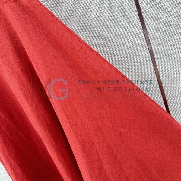���� �η�**�� ��ĿƮ LP656805-3