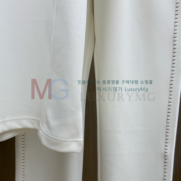 ���� ���ڷ� ��ġ�ڸ� ��Ʈ 23436694-1