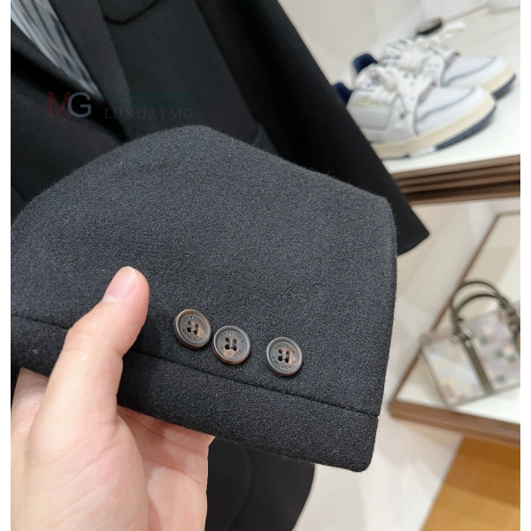 ���� ���ڷ� ��ġ�ڸ� ���� 23436999