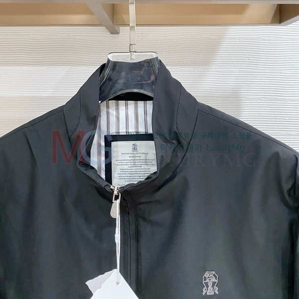 ���� ���ڷ� ��ġ�ڸ� ���� 23437000