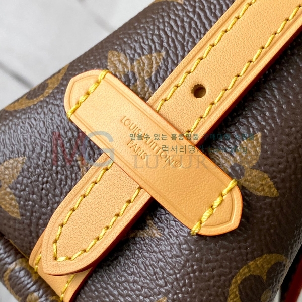 ���̺��� ĳ���� �̴�  M2A711-50