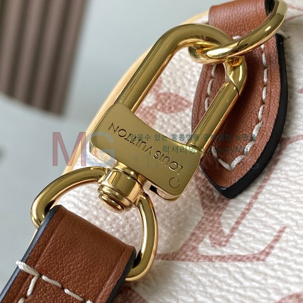 ���̺��� ���ǵ� �ݵѸ��� �̴� M29781-50