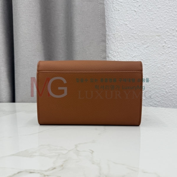 ��� �޴޸��� ������ ��Ʈ�� �Ŀ�ġ S6112-4