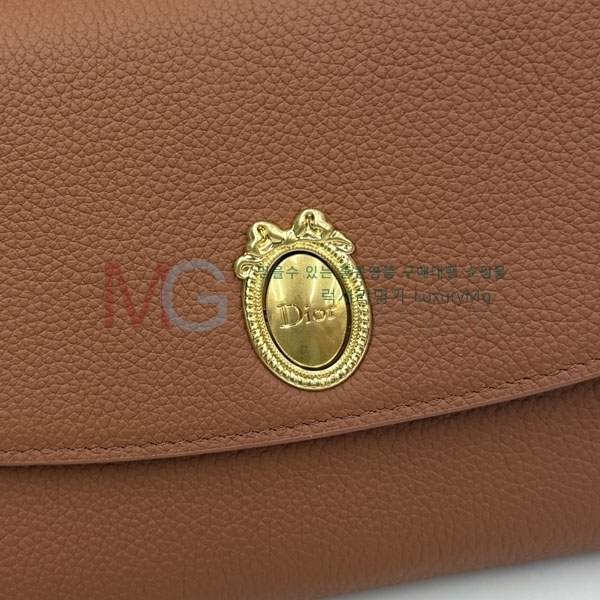 ��� �޴޸��� ������ ��Ʈ�� �Ŀ�ġ S6112-4