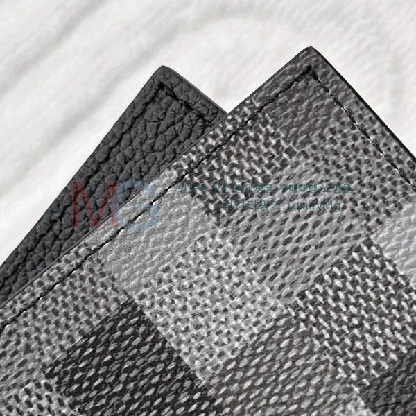���̺��� �н���Ʈ Ŀ�� �������� M28744-20