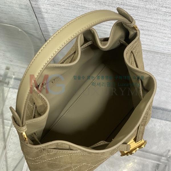 ��� ��Ŷ�� M7704-4