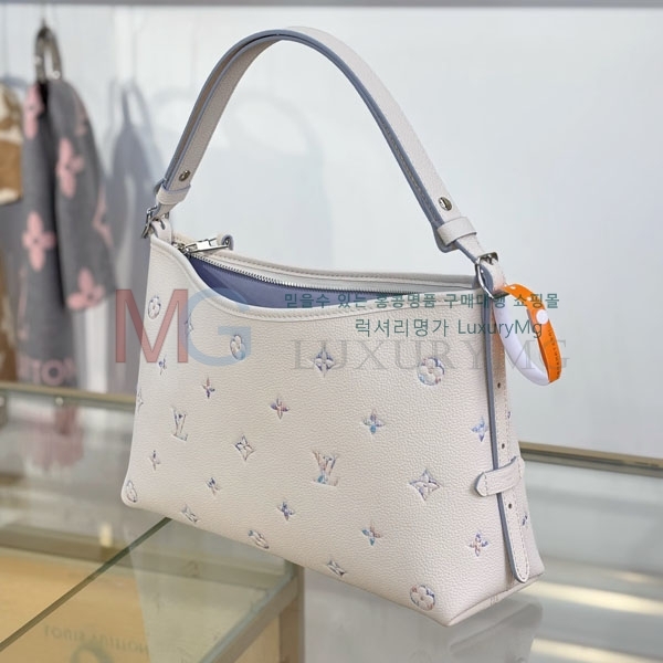 ���̺��� ĳ���� �̽�Ʈ ����Ʈ M2A369-50