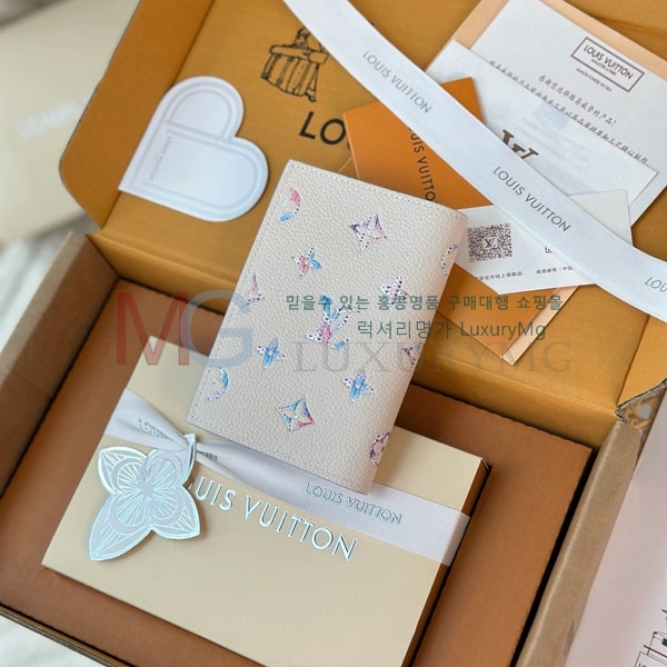 ���̺��� �н���Ʈ Ŀ�� �������� M29811-50