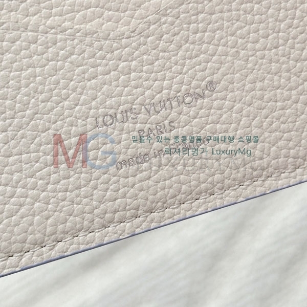 ���̺��� �н���Ʈ Ŀ�� �������� M29811-50