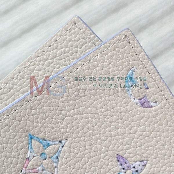 ���̺��� �н���Ʈ Ŀ�� �������� M29811-50