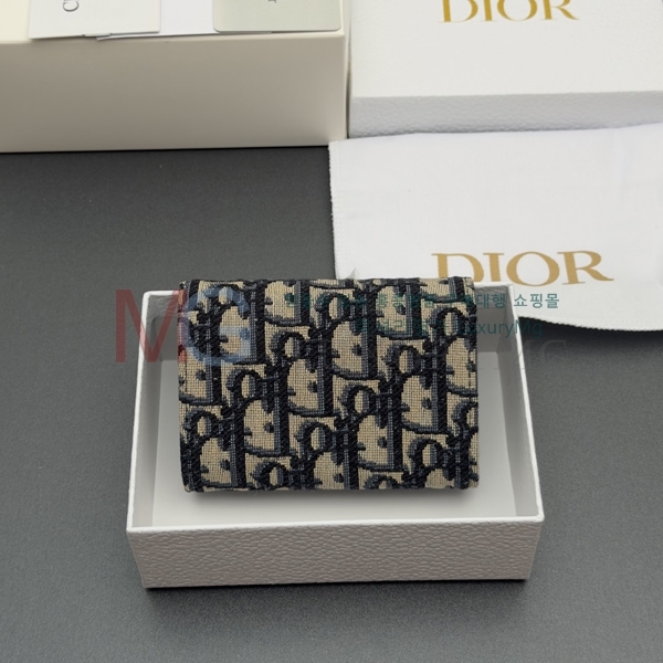 ��� ���ҳ��� �۸��� ���� S25006-1