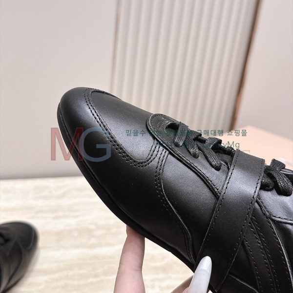 ���� �̿�̿� ����Ŀ�� MIU012596