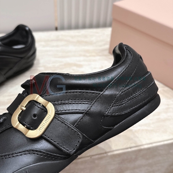 ���� �̿�̿� ����Ŀ�� MIU012596