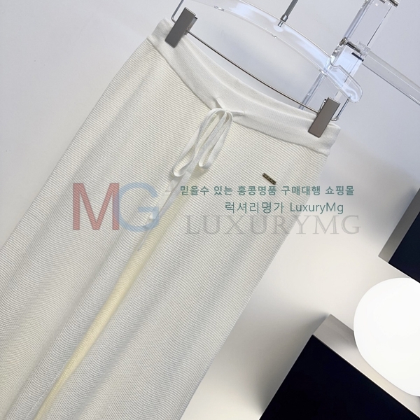 ���� �η�**�� ���� LP3674380-4