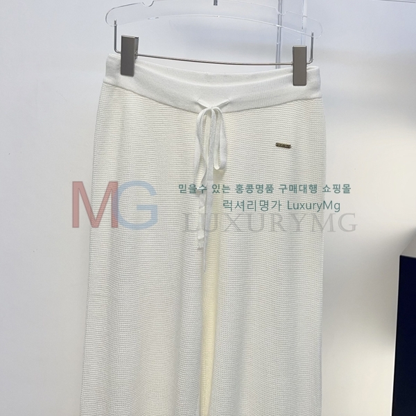 ���� �η�**�� ���� LP3674380-4