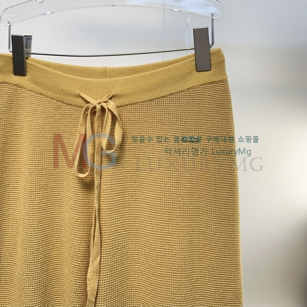 ���� �η�**�� ���� LP3674380-5
