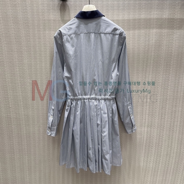 ���� �̿�̿� ���ǽ� MIU4356435-12