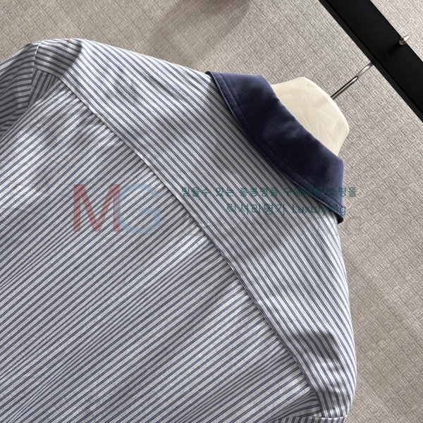 ���� �̿�̿� ���ǽ� MIU4356435-12