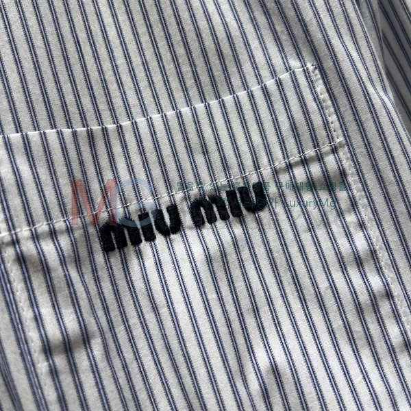 ���� �̿�̿� ���ǽ� MIU4356435-12