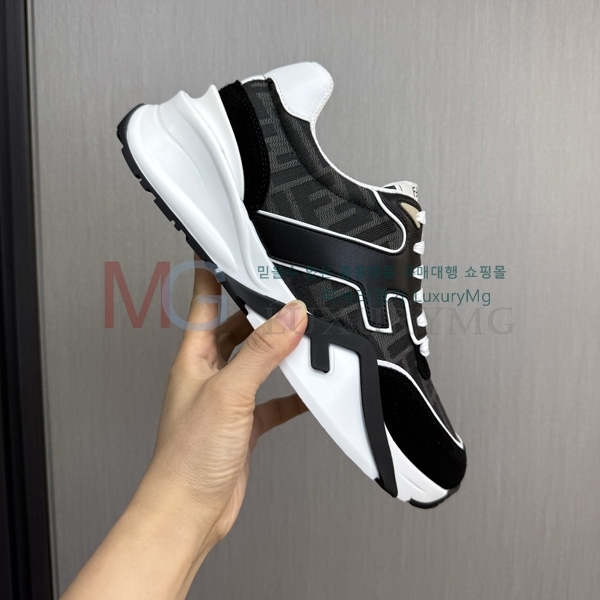 ���� ��� ����Ŀ�� F3E56680-3