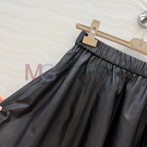 ���� ���ڷ� ��ġ�ڸ� ��ĿƮ BC5456088-5