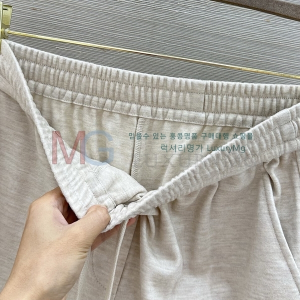 ���� ���ڷ� ��ġ�ڸ� ���� BC1565780-8
