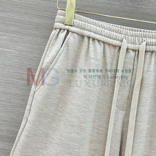 ���� ���ڷ� ��ġ�ڸ� ���� BC1565780-8