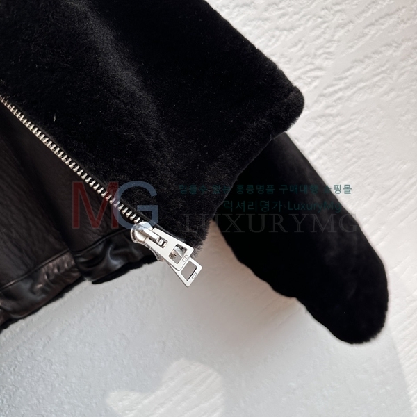���� ��� Ŭ���� �� �ٿ� ���� DO5305235-2