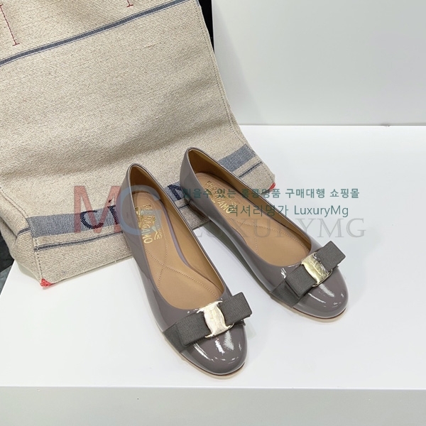 �䷹���� �÷����� FE1877350