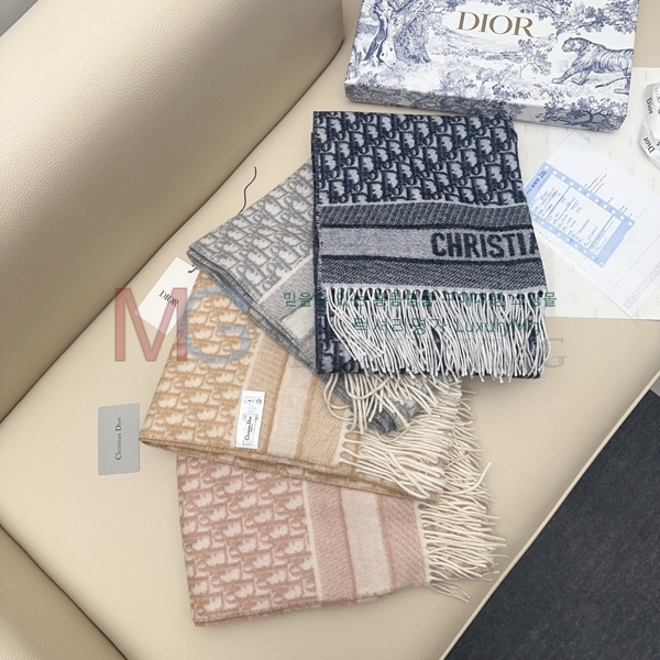 (80�� ����ǰ)  ��� ��ī��/���÷� D211100