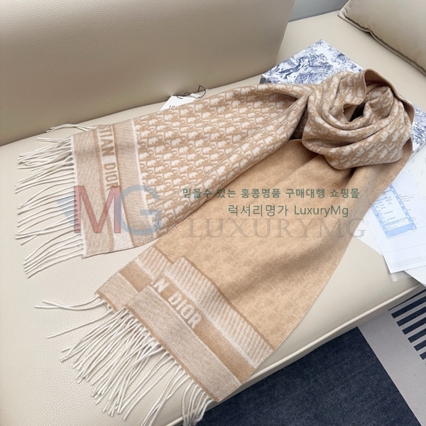 (80�� ����ǰ)  ��� ��ī��/���÷� D211100