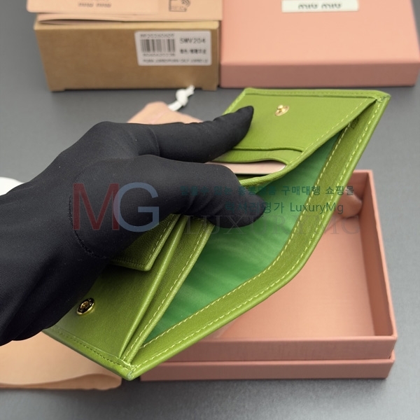 �̿�̿� ������ 5MV204-303