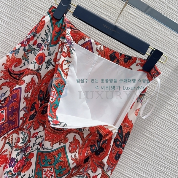 ���� ���̺��� ��ĿƮ LV0563465-5