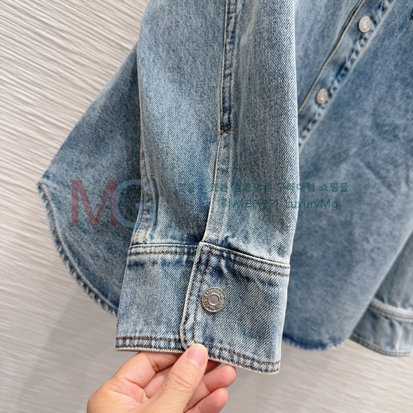 ���� �ƹ� ���� AMI5670443-1