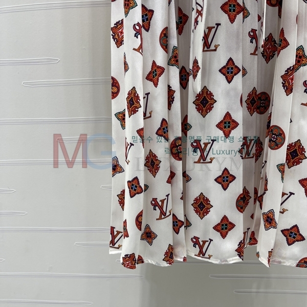 ���� ���̺��� ���ǽ� LV0563465-2