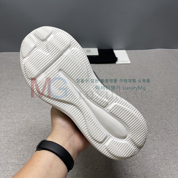 ���� ����� ����Ŀ�� R6927770