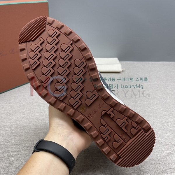 ���� �η�**�� ����Ŀ�� LP300951-9