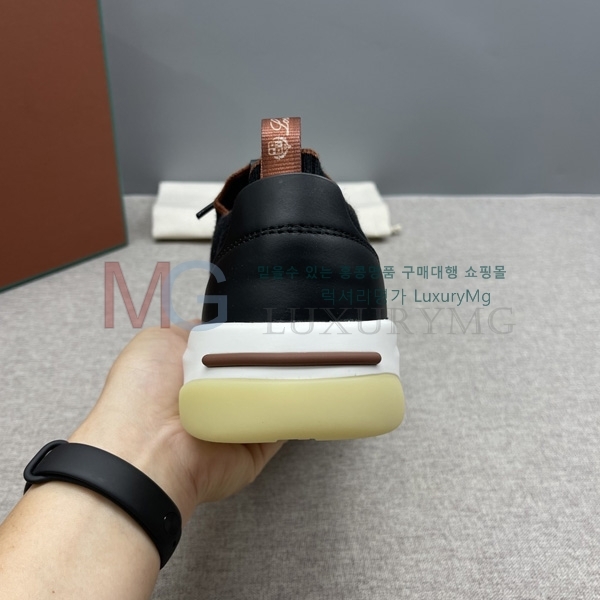 ���� �η�**�� ����Ŀ�� LP300951-4