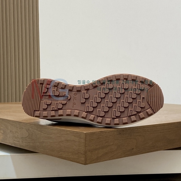 ���� �η�**�� ����Ŀ�� LP599904-3