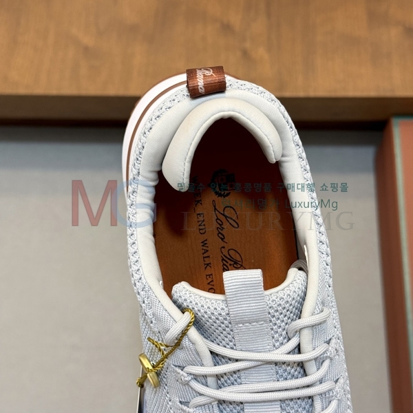 ���� �η�**�� ����Ŀ�� LP2711490