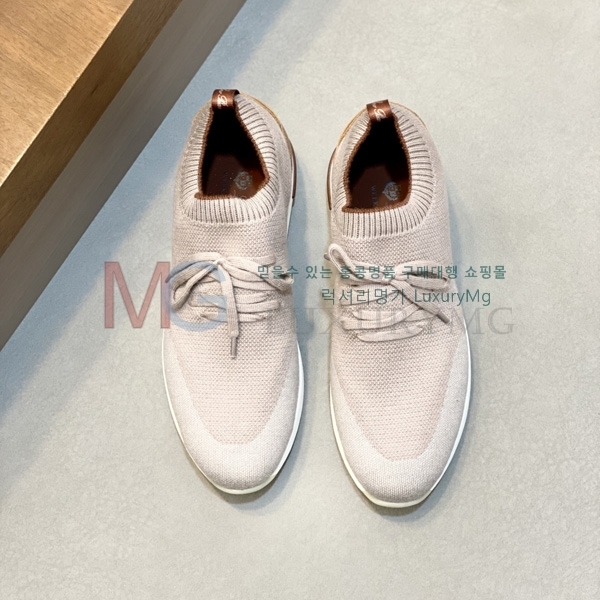 ���� �η�**�� ����Ŀ�� LP677061-4