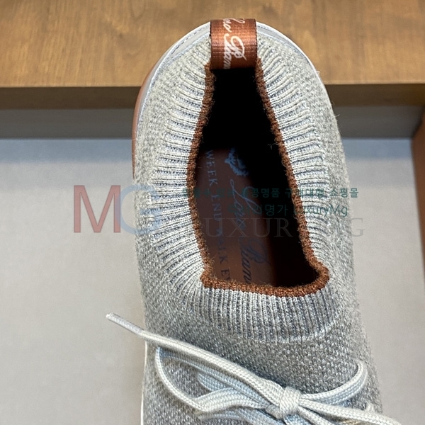 ���� �η�**�� ����Ŀ�� LP677061-1